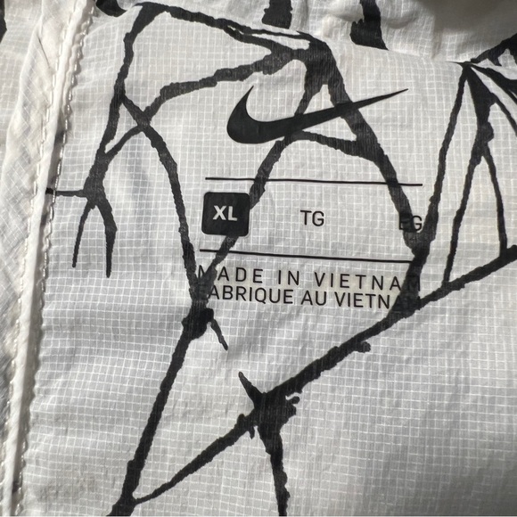 Nike Windrunner Track Running Jacket White / Black Medium Packable - Picture 4 of 11